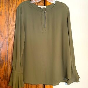 Like new LOFT green blouse